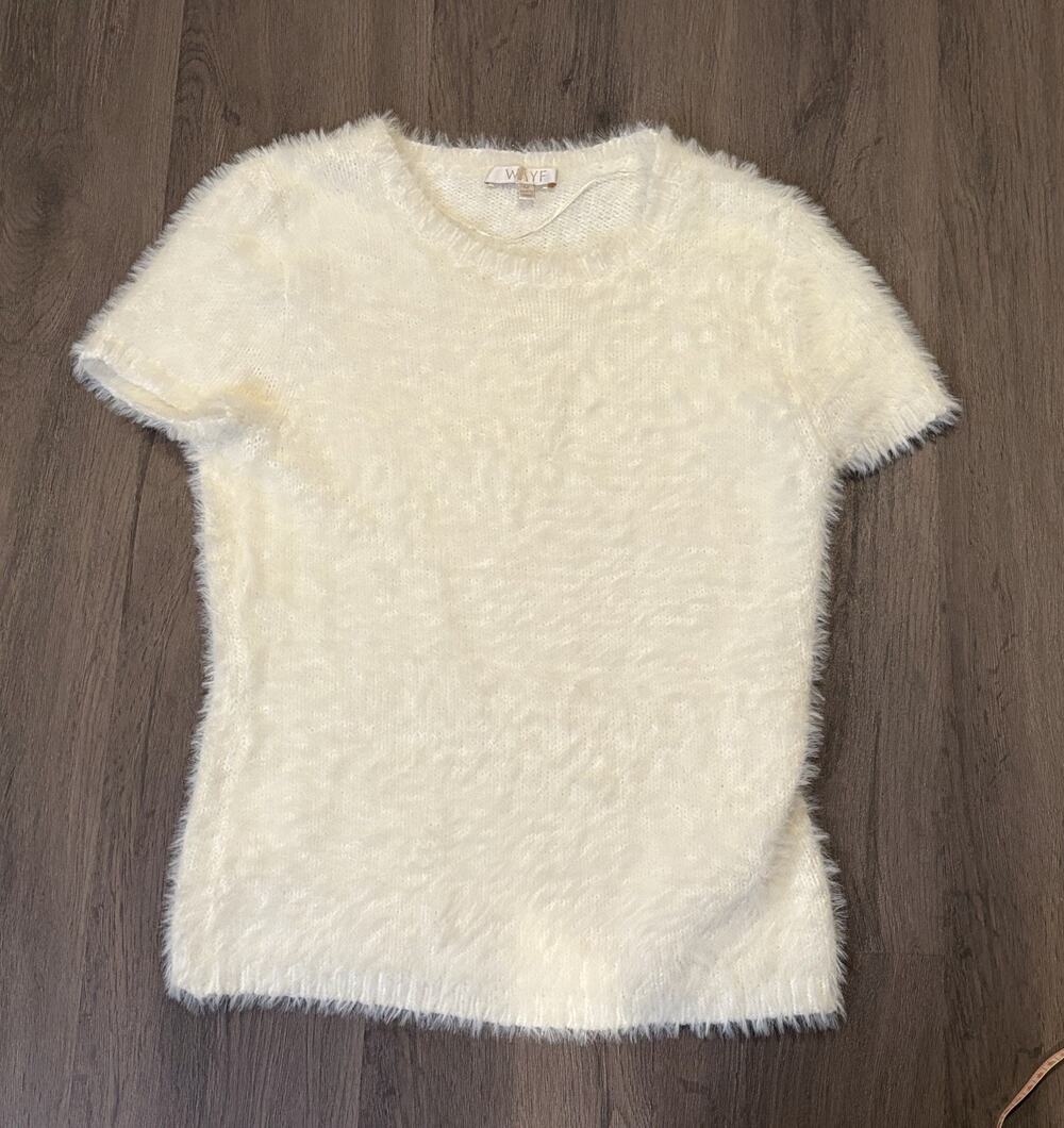 WAYF Ivory Fuzzy Knit Solid Women’s Crew Neck Pullover Sweater Size Medium